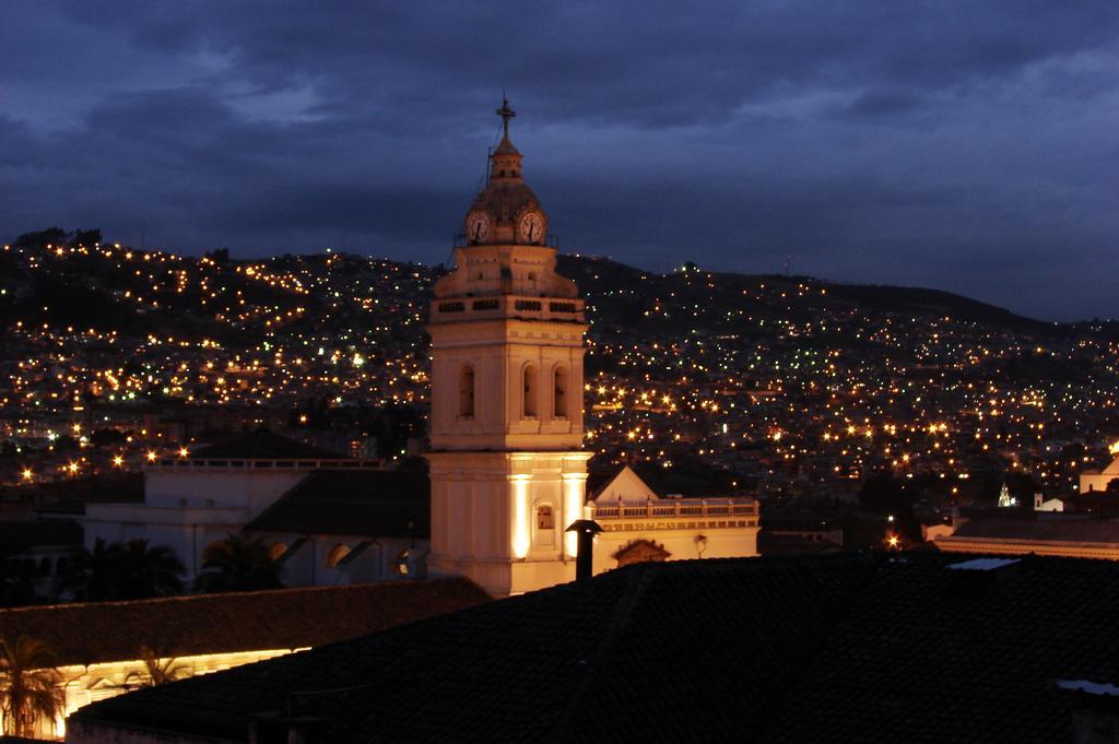 Hotel San Francisco De Quito Esterno foto