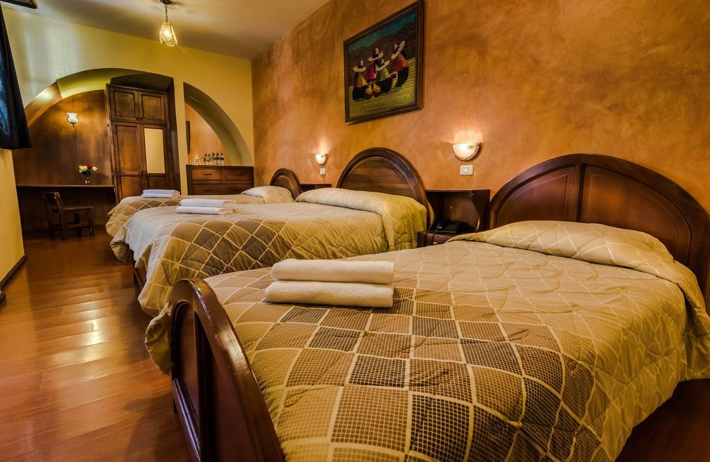 Hotel San Francisco De Quito Esterno foto